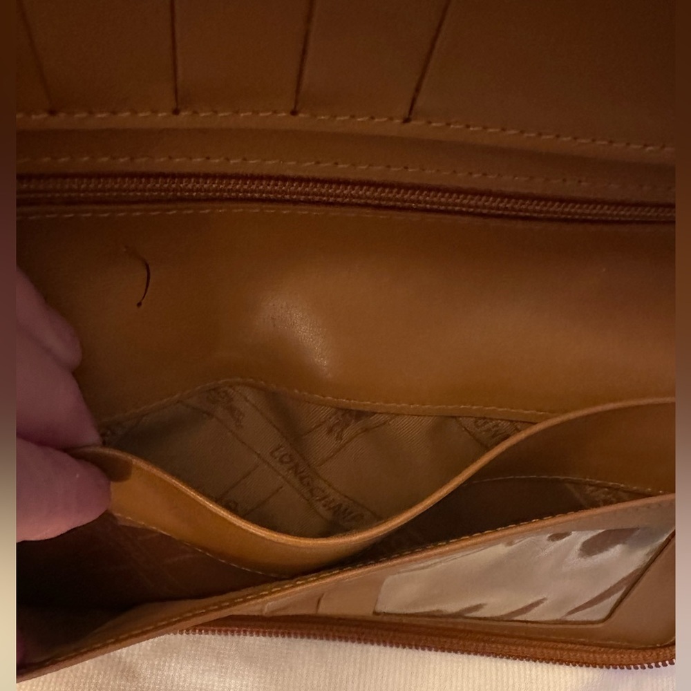 Gorgeous Longchamp Cognac Zippy Wallet - Picture 8 of 9